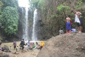 Semarang Punya Wisata Air Terjun Eksotis