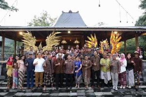 Blogger, Vlogger dan Selebgram Kibarkan #wonderfulnoon di Dunia Maya