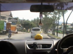 Pilih Premi Asuransi Mobil yang Tepat untuk Kendaraan Anda dengan Tips-Tips Berikut