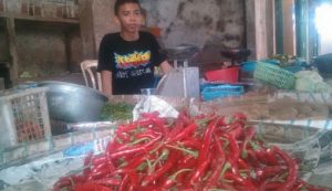 Jelang Akhir Tahun, Harga Cabai “Pedas” Lagi