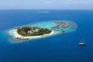 Punya Ratusan Pulau, NH-Aziz Ingin Selayar Jadi Kiblat Pariwisata