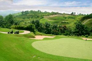 Promosikan Padang Golf Jakarta-Bandung, Famtrip Kemenpar Bawa 6 Negara