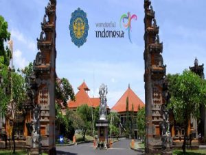 STP Bali Jadi Tuan Rumah WCBM and Global Great Debate 2017