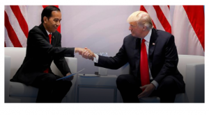 Jokowi Klaim Trump punya Jutaan Penggemar di Indonesia, Netizen Heboh