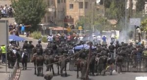 Konflik di Al Aqsa Belum Usai, Satu Tewas, Puluhan Warga Palestina Ditangkap