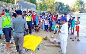 Mayat Tanpa Busana Gegerkan Warga