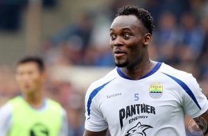 Bukan Takut, tapi Penyerang MU Ini Rindu Bertemu Essien di Dalam Lapangan