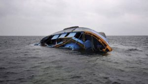 Perahu Terbalik Sepulang dari Pengantin, Empat Orang Belum Ditemukan