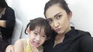 Putrinya Jadi Sasaran Kaum Pedofil, Nafa Urbach Ngamuk