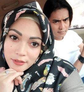 Charly Ikhlas Lepaskan Regina