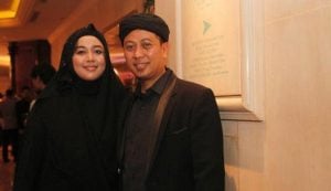 Poligami, Penyanyi Opick Utang Mahar, Nikah Lewat Telepon