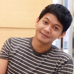 Aktor Ganteng Ini Dijodohkan dengan Ayu Ting Ting, Netizen gak Ikhlas