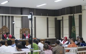 Bupati Klaten Dituntut 12 Tahun Penjara