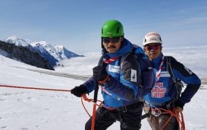 Ketua Kwarnas Pramuka Sukses Kibar Merah-Putih di Puncak Mont Blanc