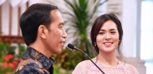 Jokowi Ungkap Ribetnya Jadi Presiden, Termasuk Tatapan Raisa