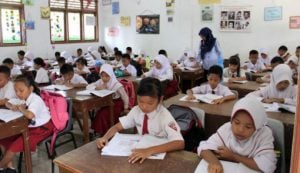 Siapa Guru Penghayat Kepercayaan di Sekolah?
