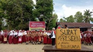 Siswa SD Bulukumba Tulis Surat untuk Presiden, Begini Isinya