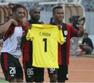 Buat Hatrick ke Gawang Persija, Boaz Lakukan Selebrasi Sambil Nunjukin Baju Bertulis C. Huda