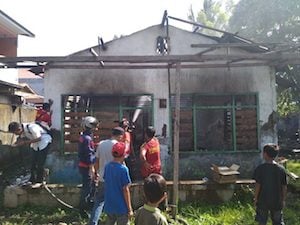 Rumah Kosong Bekas Gereja di Sinjai Dilalap Si Jago Merah