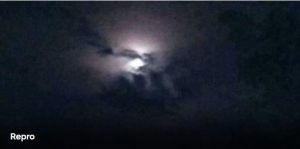 Malam Purnama, Muncul Lafaz Allah di Langit Purwakarta