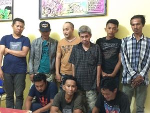 Kepergok Polisi, Pelaku Judi Lari Kocar-kacir Hingga Terjatuh