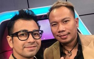 Ini Perbedaan Kocak Antara Vicky dengan Raffi Ahmad