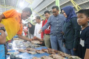 Prof Andalan Singgah di Pasar Senggol, Ini Curhatan Pedagang….