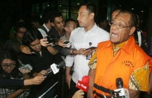 Kecewa Putusan MK, Mantan Gubernur Papua Menyesal Jadi WNI