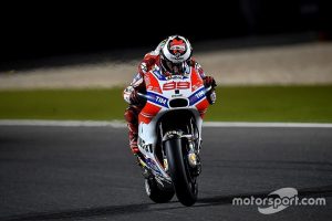 Lorenzo Tidak Akan Curang demi Membantu Dovizioso Mengalahkan Marquez