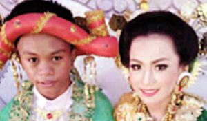 Pasangan Ini Nikah Dini Setelah Terima Dispensasi
