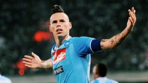 Hamsik Patahkan Mitos 17