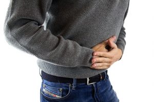 Perut Selalu Terasa Penuh: Penyebab, Gejala, dan Cara Mengatasinya