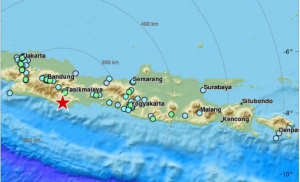 Gempa 6,9 SR, Dua Meninggal, Ratusan Rumah Rusak