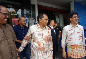 Lolos Verifikasi Administrasi, IYL-Cakka dan Danny Pomanto Bersantai Bersama