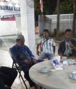 Berikan Dukungan ke IYL-Cakka, Qlqsan Kakek ini Bikin Haru