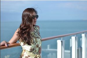 Wulan Guritno, “Emak-emak” Berbodi Gadis