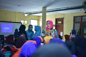 Fatmawati Rusdi: Sesibuk Apapun Orang Tua Jangan Abai Didik Anak