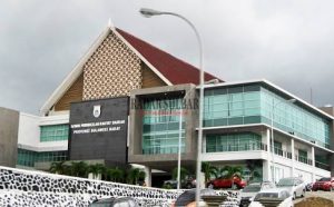 RAPBD Keteteran, DPRD-Pemprov Sulbar Sepakat Angkat Pimpinan DPRD Sementara