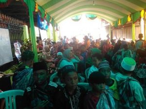 Gelar Khitanan Gratis, Relawan Prof Dapat Apresiasi Positif
