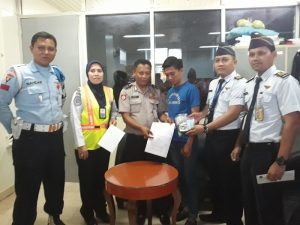 19 Butir Obat Daftar G Nyaris Lolos di Bandara Sultan Hasanuddin