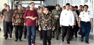 Presiden PKS Sebut Jokowi Tiru Gaya Bos Facebook