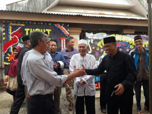 Sambutan Hangat Keluarga Besar As’adiyah pada Amran Mahmud