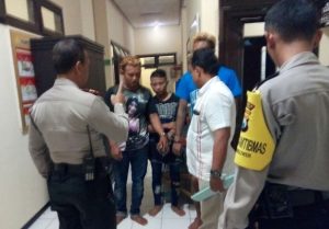 Gara-gara “Hey”, Kepala Pemuda Ini Bocor