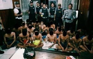 EDAN! Puluhan Remaja SMP dan SMA Bikin Pesta Lem Kastol dan Miras