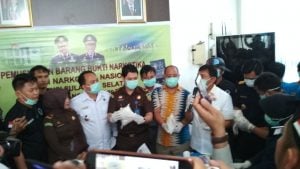 Musnahkan 6 Kg Narkoba, BNN Sulsel Amankan Dua Warga Asal Malaysia