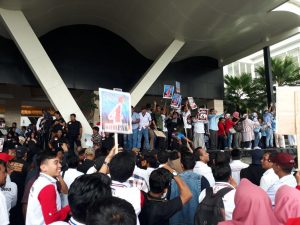 Tak Ada Mobilisasi, Warga Justru Antusias Datang Beri Dukungan ke IYL-Cakka