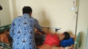 Akmal Si Manusia Bertelur Kembali Hebohkan Warga