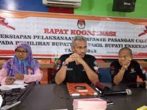 Persiapan Kampanye Paslon, KPU Enrekang Bersihkan Jalur