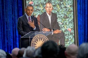 Dibanding Trump, Obama Lebih Solutif Hadapi Penembakan di Sekolah