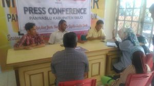Oknum Kepala Desa di Wajo Mulai Politisasi Beras Miskin Jelang Pilkada